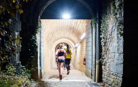 lutbn21_15_cextrasports-photorunning-p